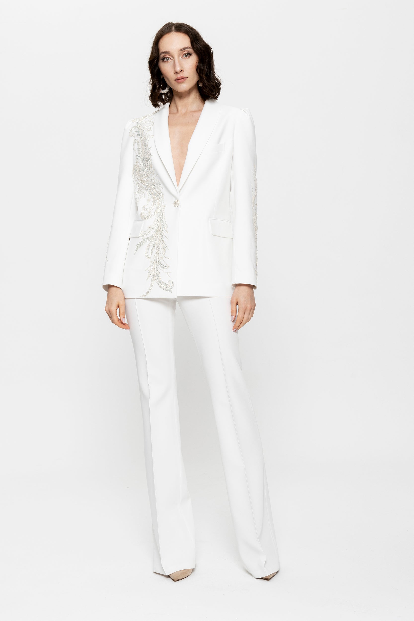 Emilly Embellished Suit Angelika Jozefczyk 1