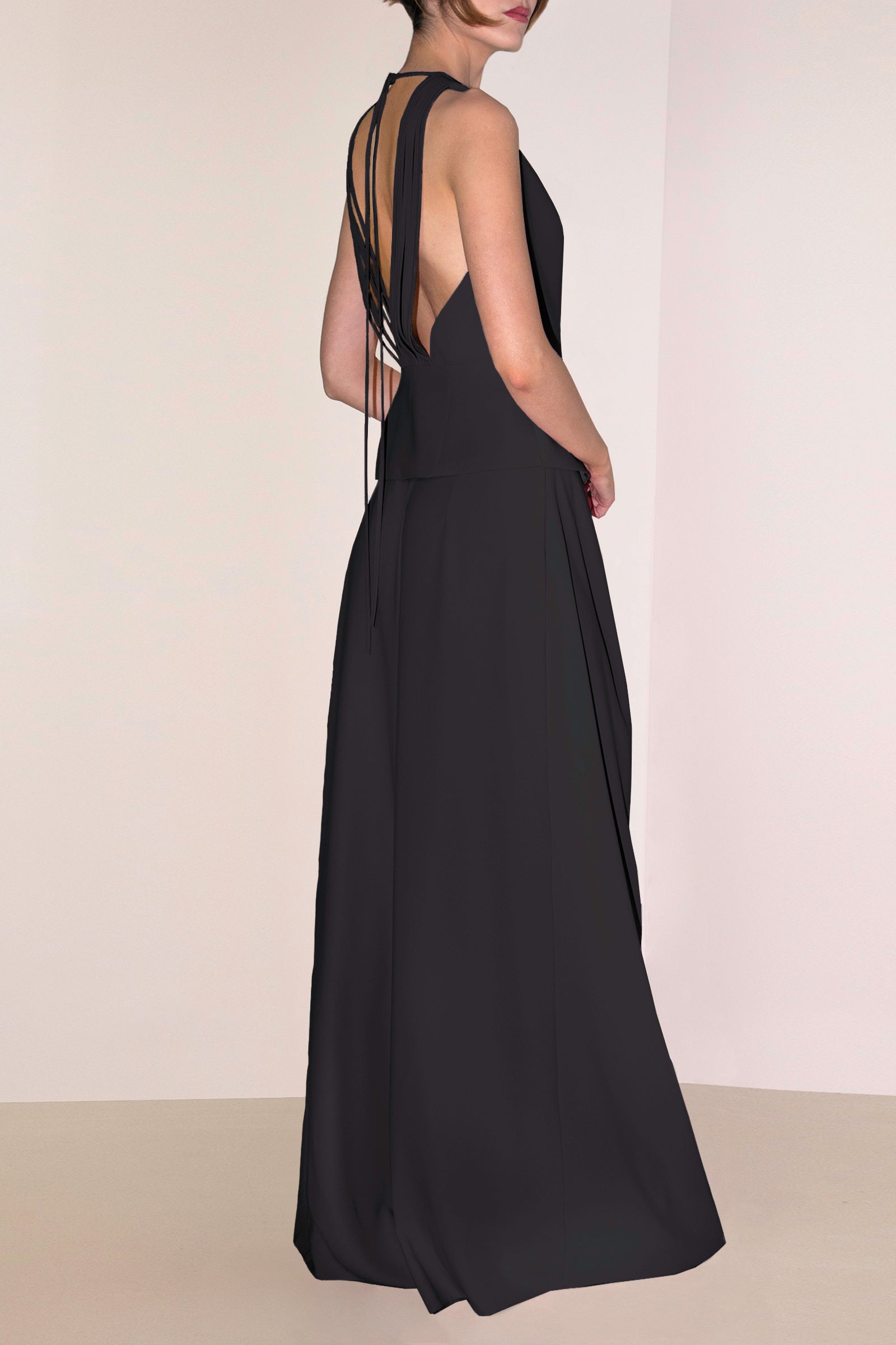 Hera Vest Black Angelika Józefczyk back 2