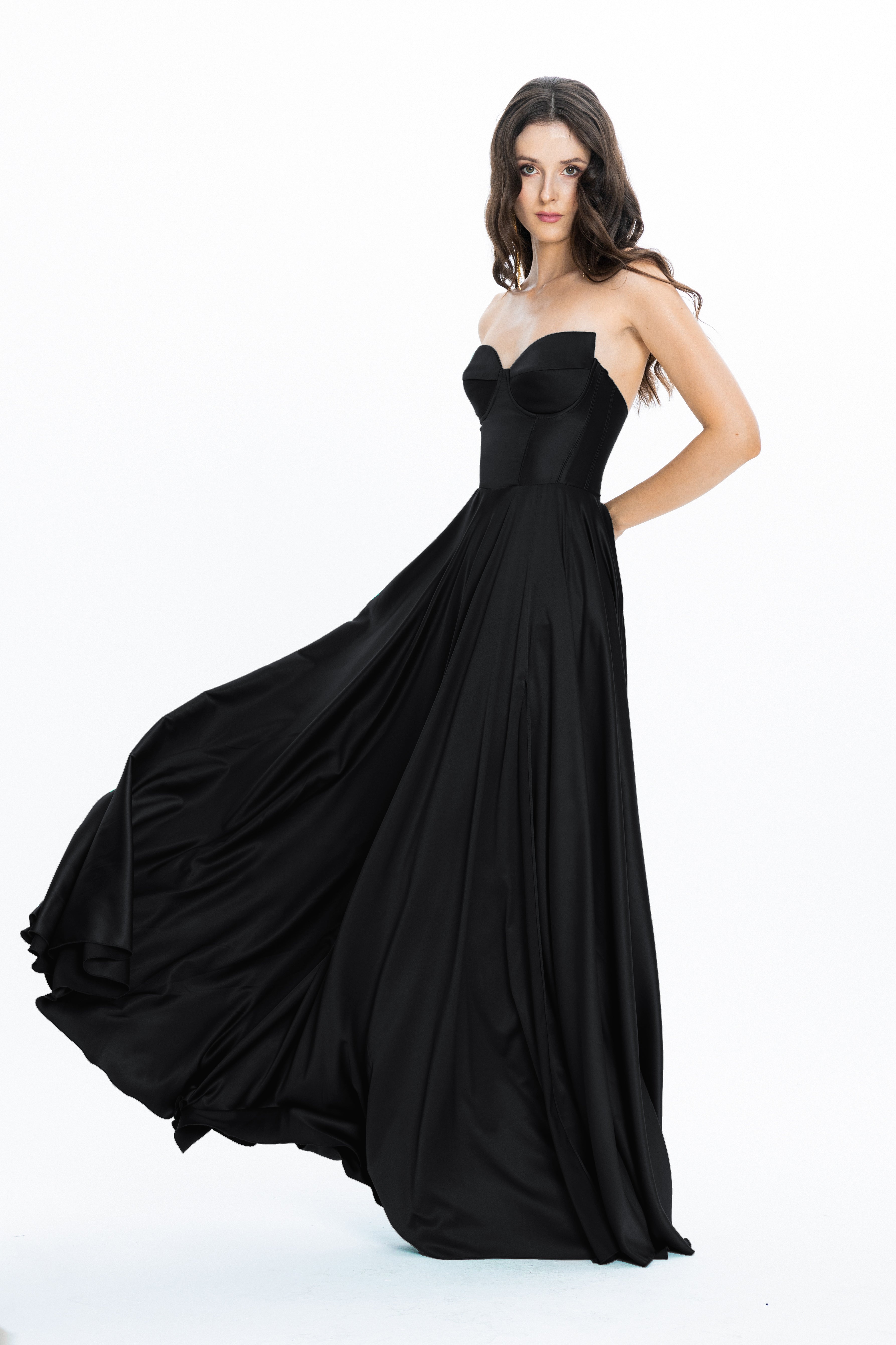 Satin Evening Gown Viena Black