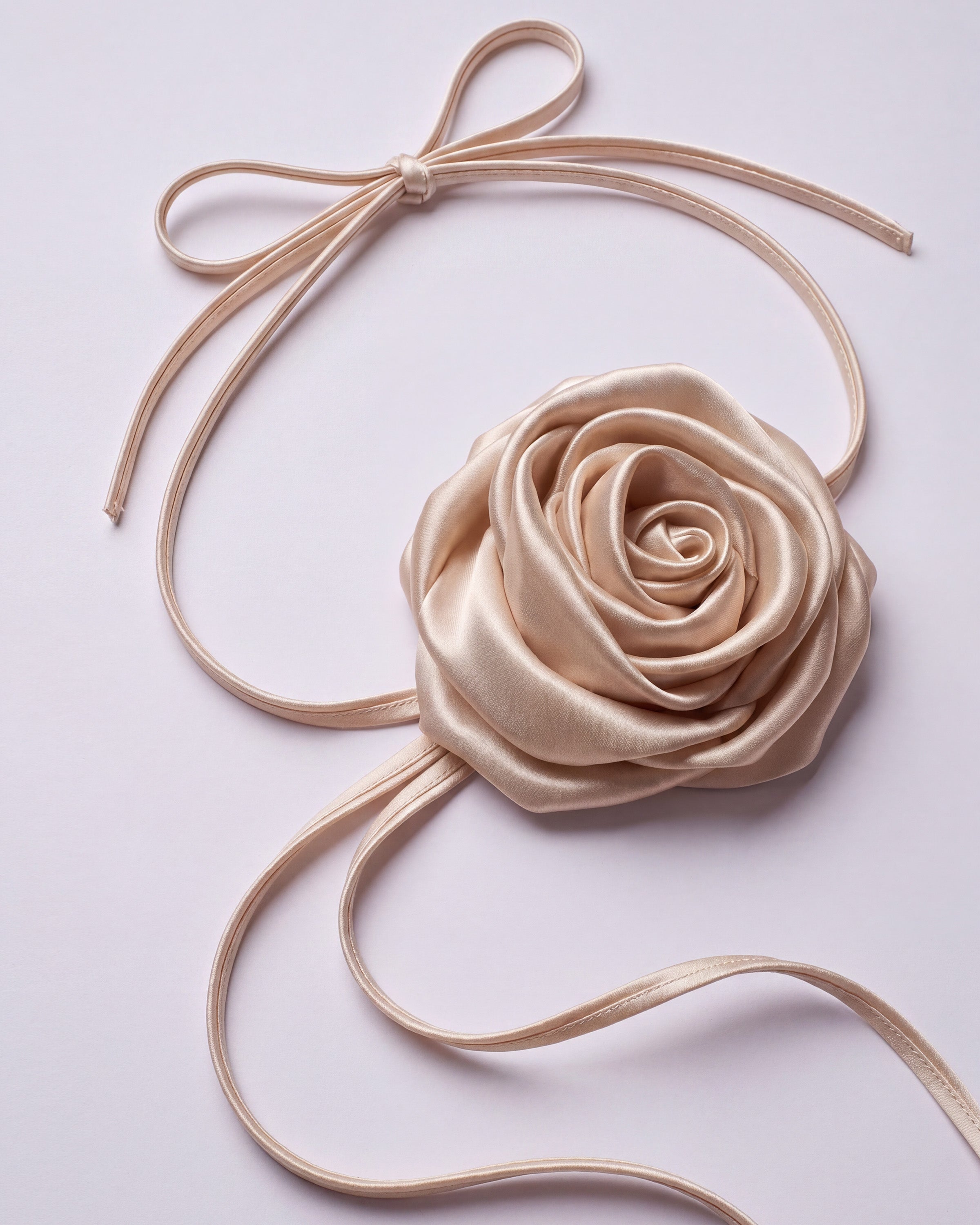 Catrice Satin Rose Choker Champagne Beige